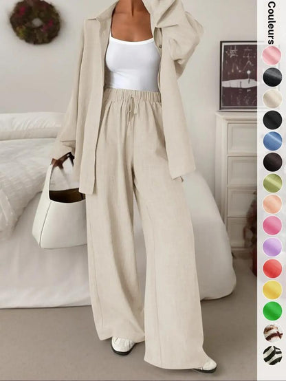 Ensemble deux pièces pour femme : chemise décontractée et sportive avec pantalon long à jambes larges, haut boutonné ample ; confortable et élégant.