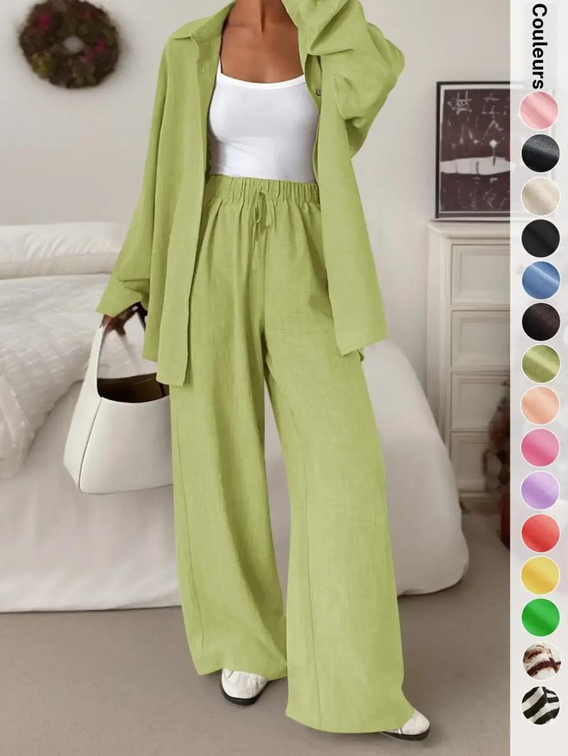 Ensemble deux pièces pour femme : chemise décontractée et sportive avec pantalon long à jambes larges, haut boutonné ample ; confortable et élégant.