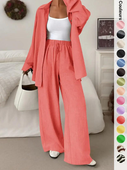 Ensemble deux pièces pour femme : chemise décontractée et sportive avec pantalon long à jambes larges, haut boutonné ample ; confortable et élégant.