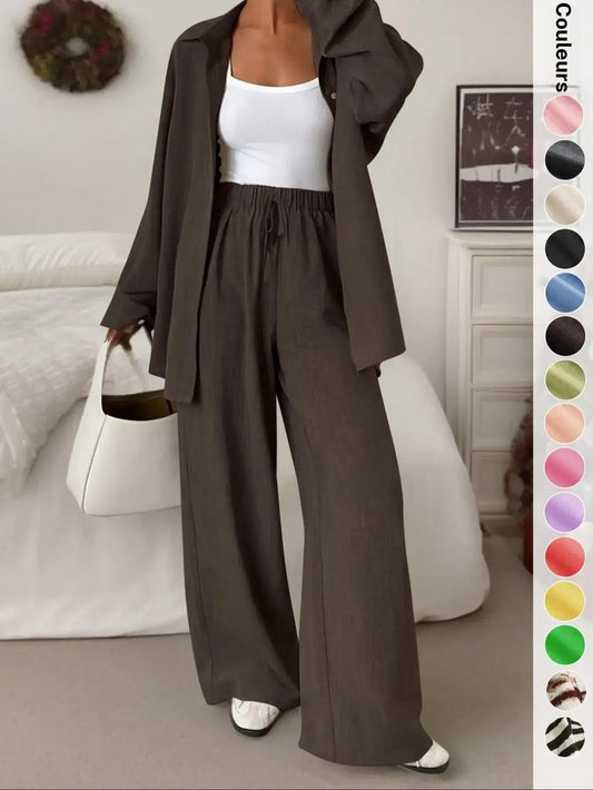 Ensemble deux pièces pour femme : chemise décontractée et sportive avec pantalon long à jambes larges, haut boutonné ample ; confortable et élégant.